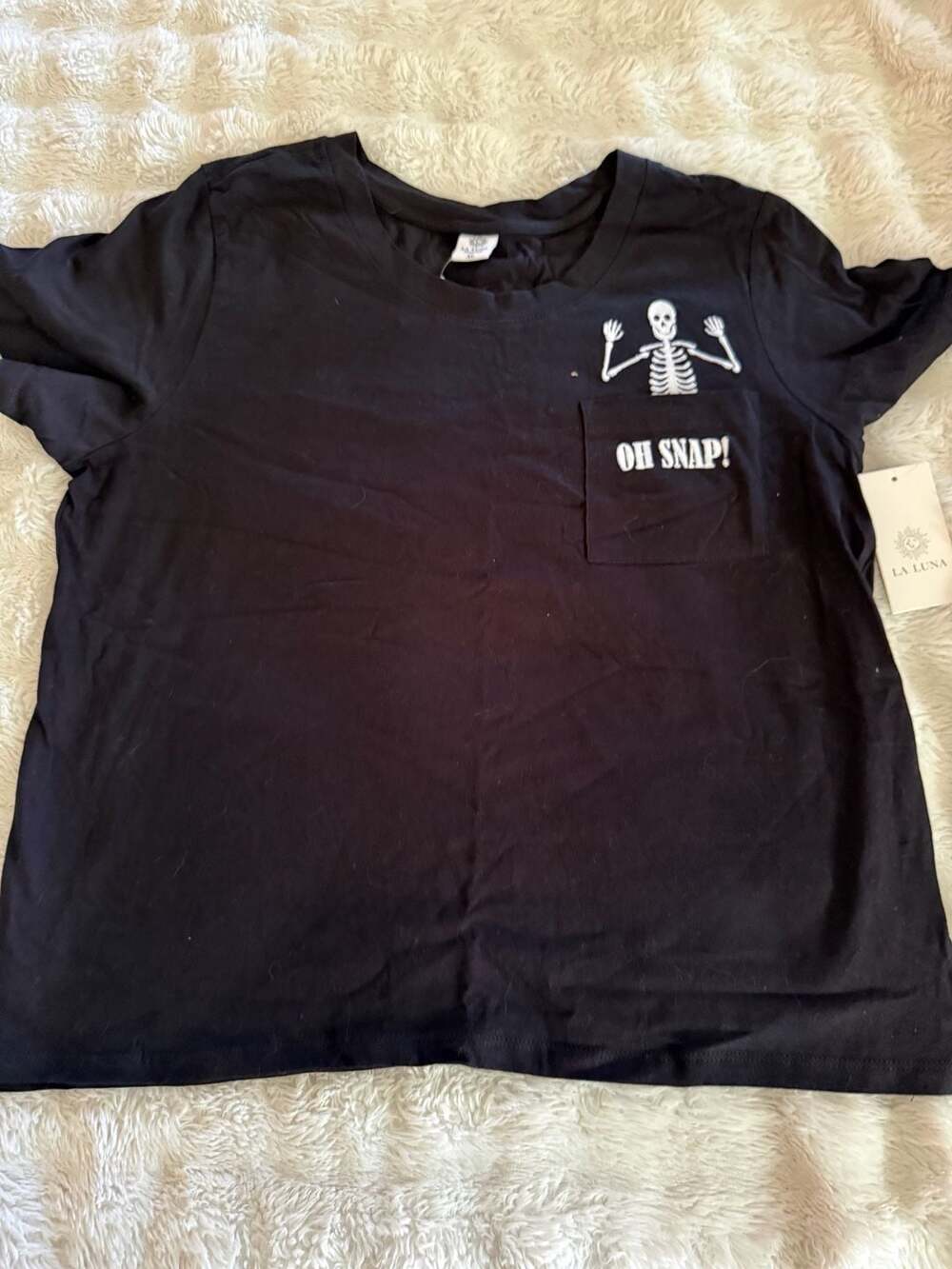 La Luna Oh Snap Skeleton Pocket T-Shirt Size XL